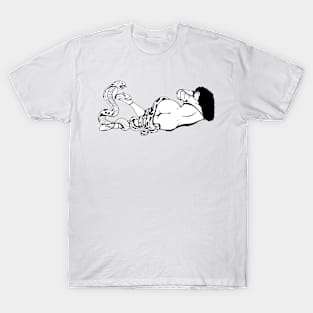 CUDDLING T-Shirt